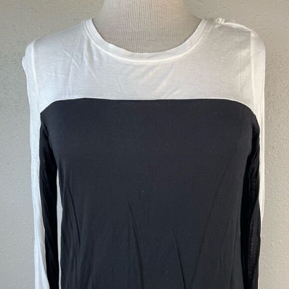 Two by Vince Camuto Long Sleeve Top Size M EUC - Picture 2 of 6